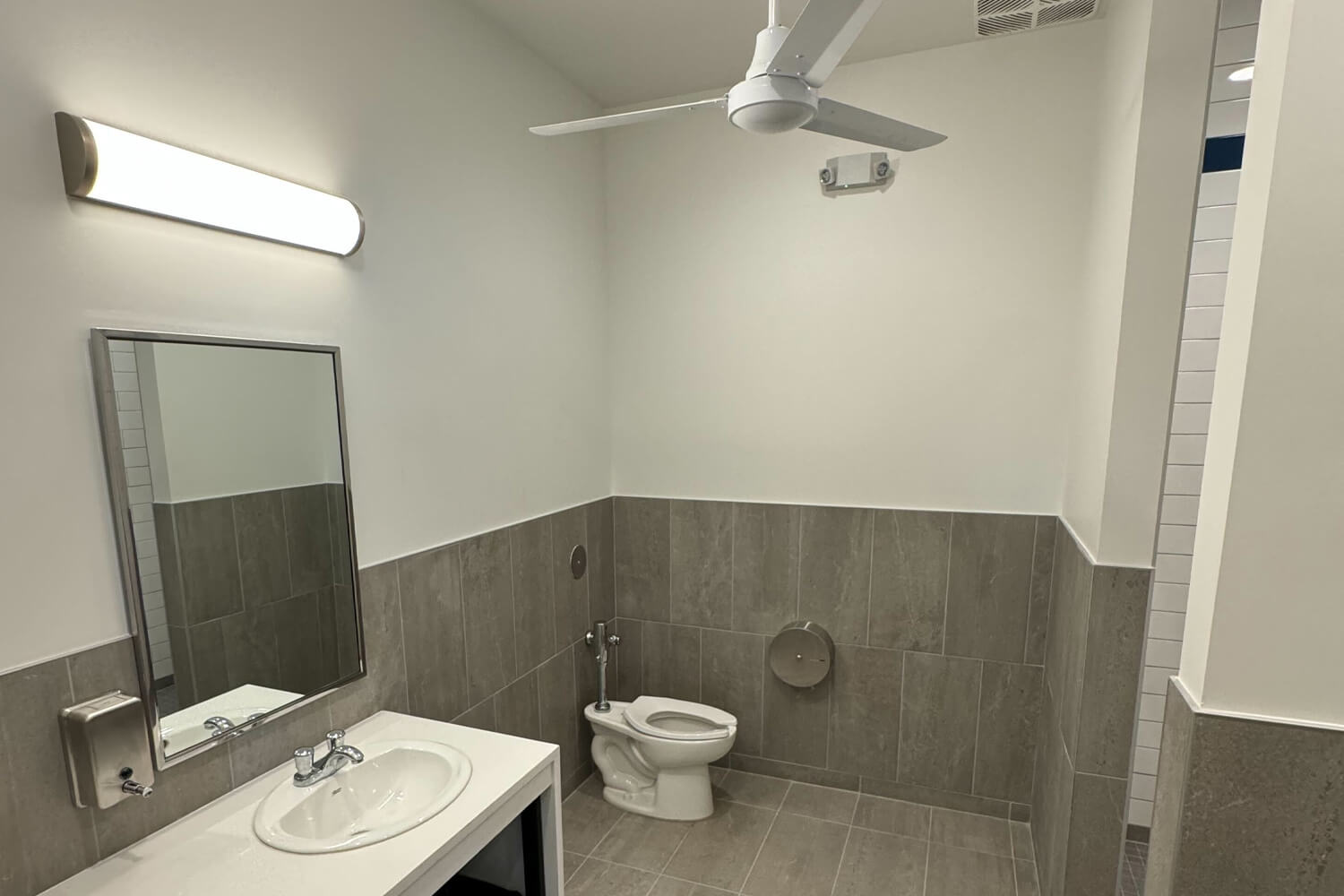 Hutchins truck and trailer parking