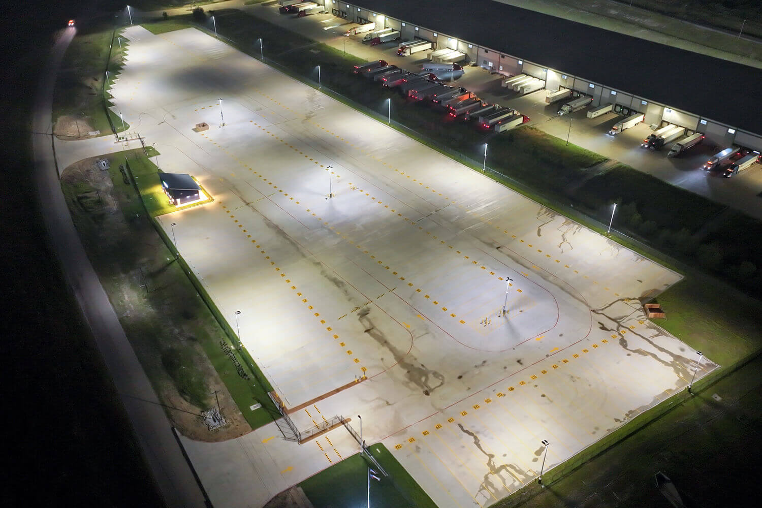 Hutchins truck and trailer parking