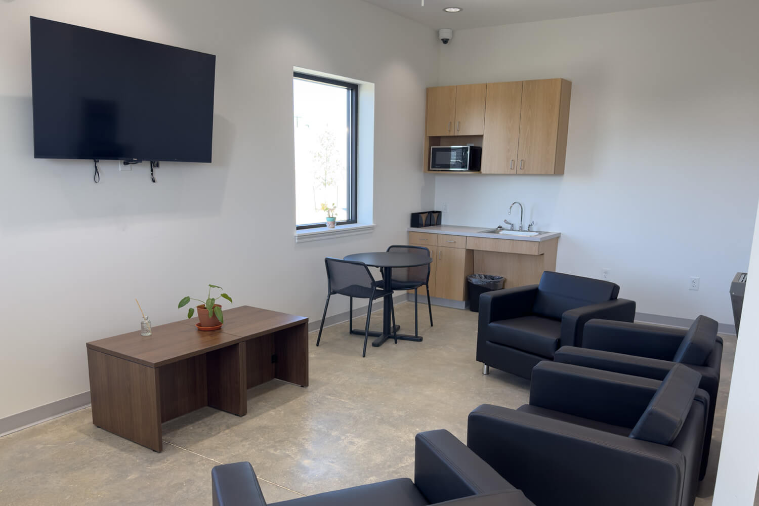 San Antonio truck and trailer parking