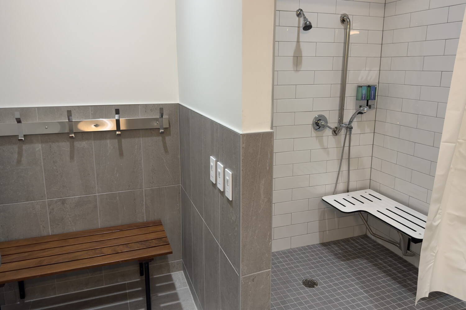 San Antonio truck and trailer parking